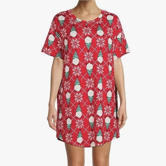 Women's Winter Print Sleep Shirt Red - Picture 2 of 4